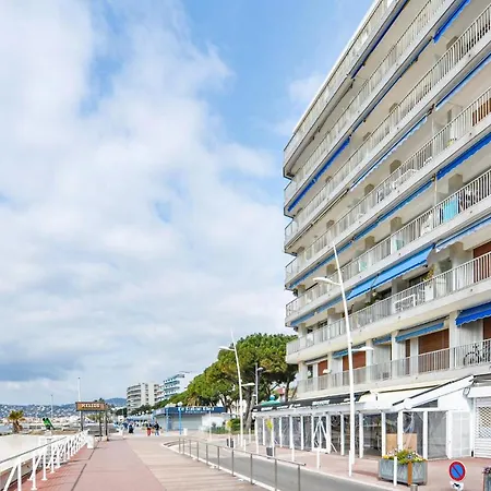 アパート Lovely Ap, In Juan Les Pins