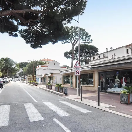 Lovely Ap, In Juan Les Pins * ジュアン・レ・パン
